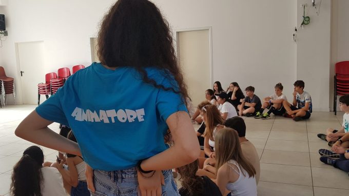 Adolescenti protagonisti in oratorio