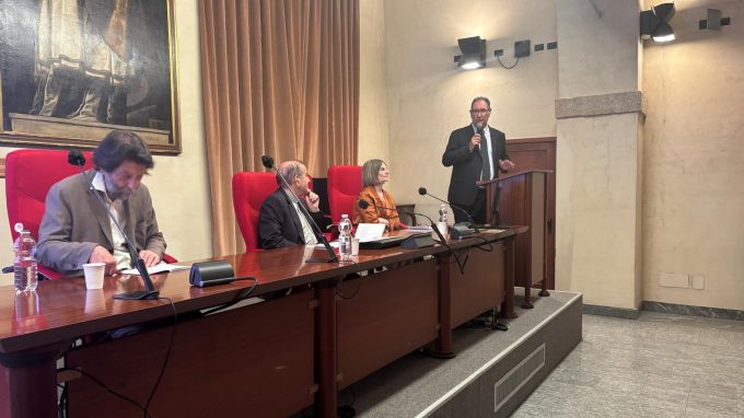 Scola: nell’attesa di un nuovo inizio, riflessioni sulla vecchiaia