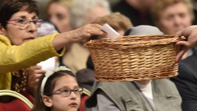 Caballero Ledo: «L’Obolo di San Pietro sostiene la carità e la missione del Papa e della Santa Sede»