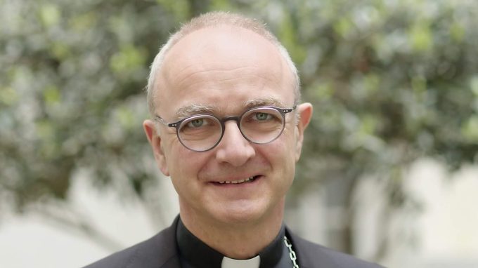 Mons. Verny è il nuovo presidente della Pontificia Commissione per la tutela dei minori