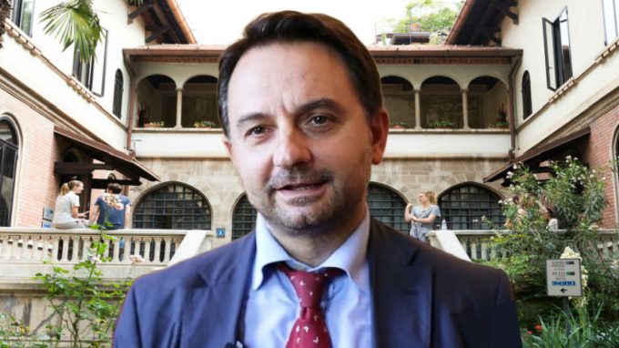 «Relazioni internazionali, libertà di giudizio e spirito critico per una buona società democratica»