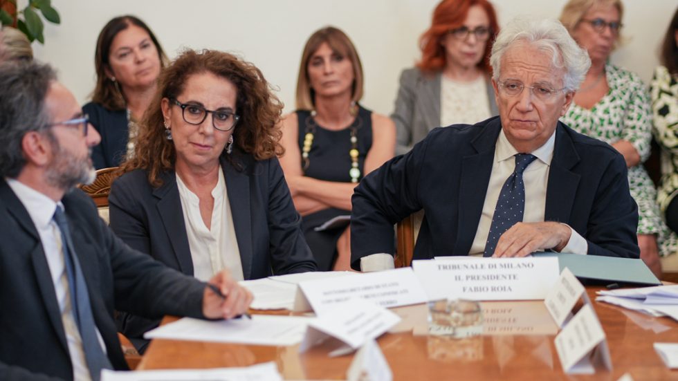 tavolo-3 Il momento della firma del protocollo d'intesa