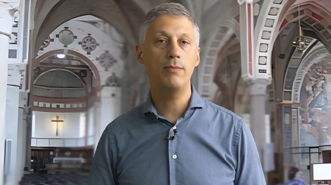 Domenica 10 agosto 2025 | don Fabio Landi commenta il Vangelo del giorno