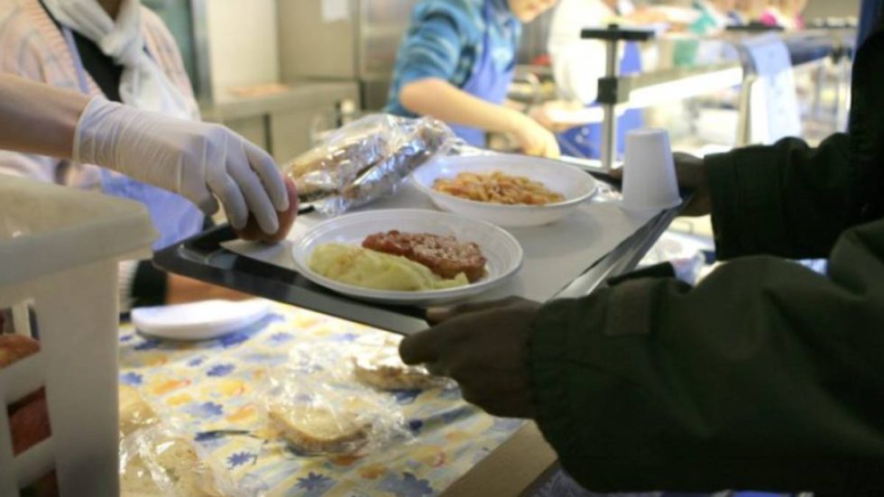 Caritas, i volti ambrosiani della povertà