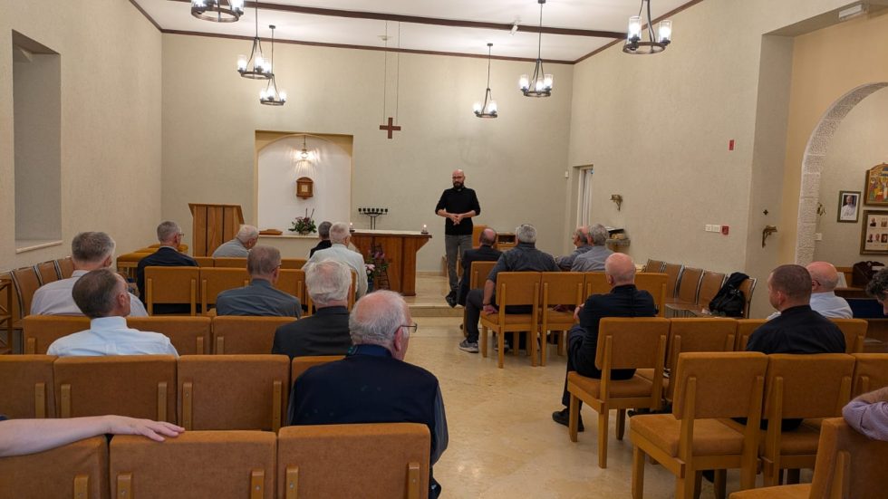 I Vescovi nella chiesa di San Giacomo