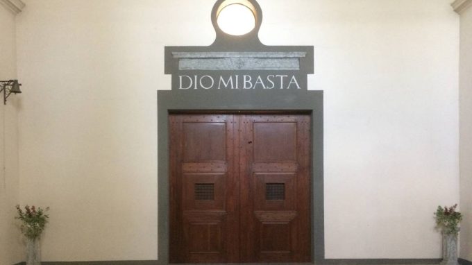 Per le monache della Bernaga a Ponte Lambro «un assedio di bene»