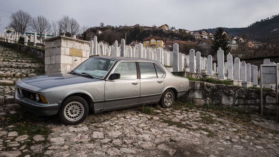 Bosnia: The Last judgement Scorcio del cimitero musulmano di Sarajevo (foto Nicola Zolin / Contrasto)