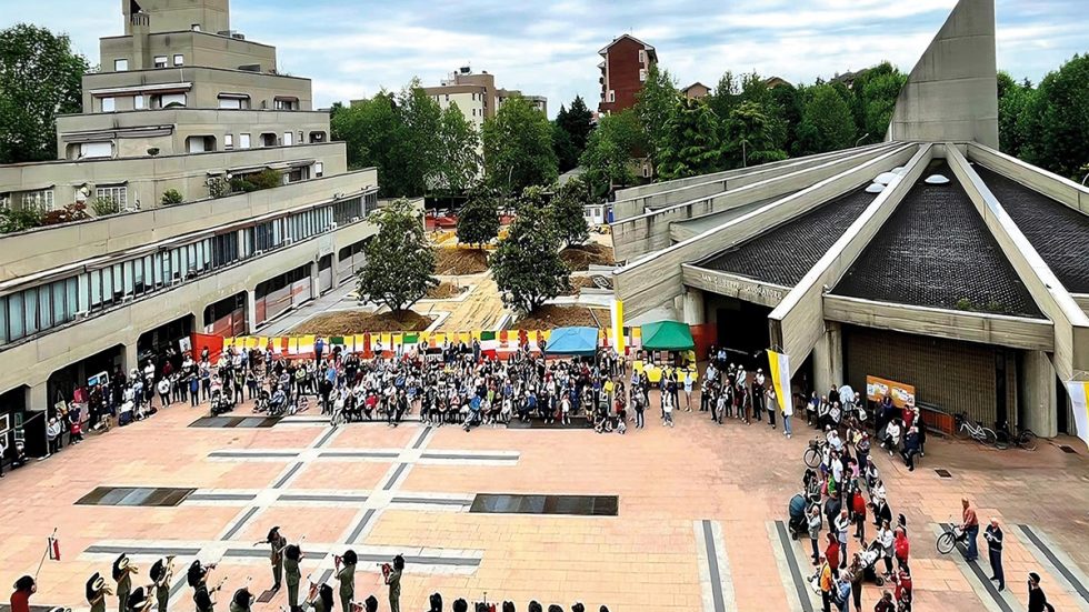 La comunità di Cernusco durante la festa patronale di san Giuseppe