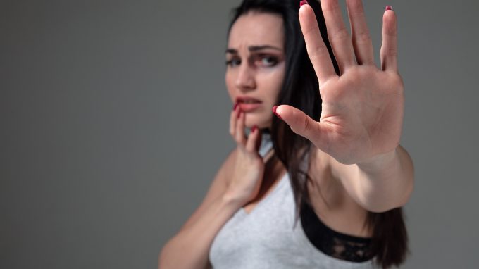 Il femminicidio è solo la punta dell’iceberg