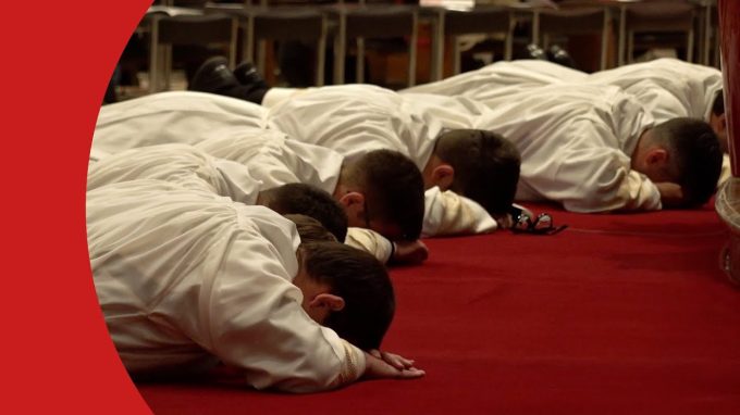 Diaconi, coloro che si fanno avanti per Cristo e per la società