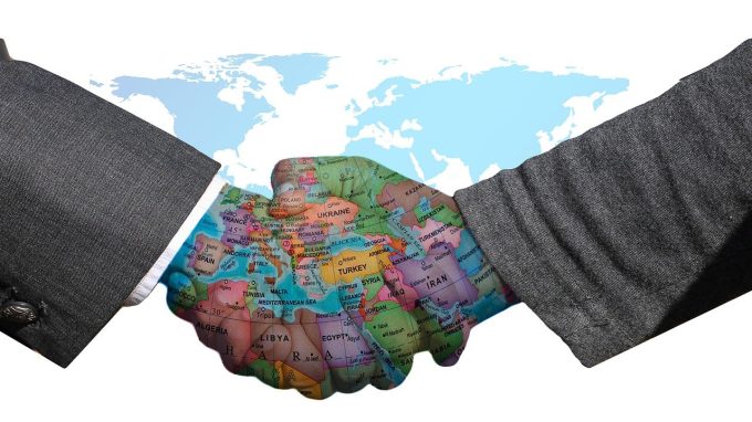 Milano: “Riconoscersi: differenze culturali e difficoltà comunicative”