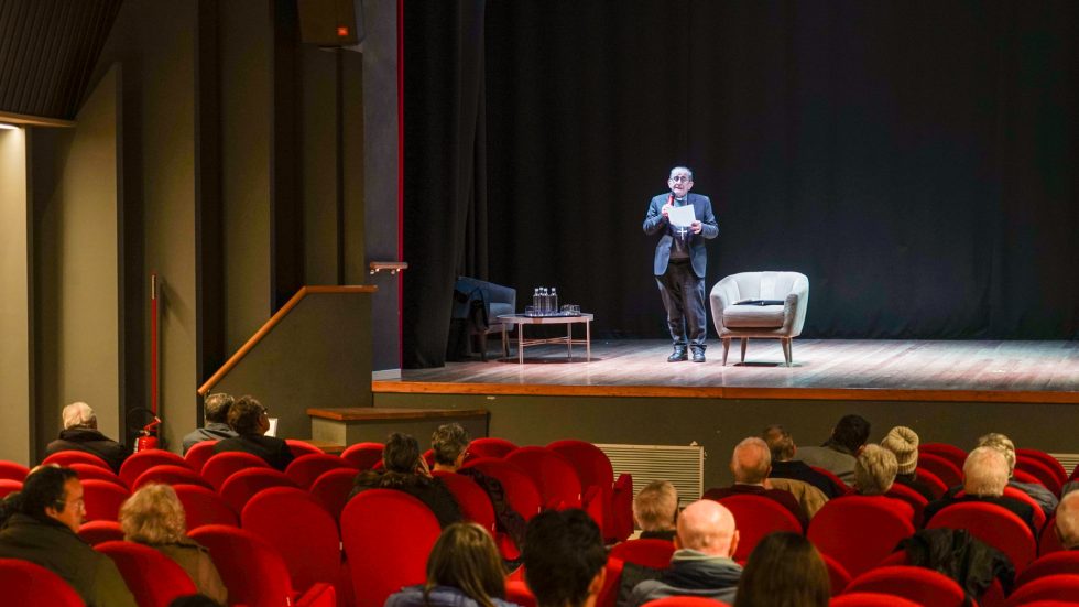 me1bis L'intervento dell'Arcivescovo al convegno dei medici cattolici (Foto Agenzia Fotogramma)