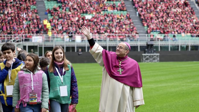 L’Arcivescovo ai Cresimandi: «Preparate la tavola e il cuore»