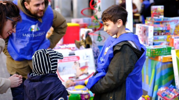 Le Scuole della Pace di Milano in piazza per l’ambiente e la solidarietà con l’Africa