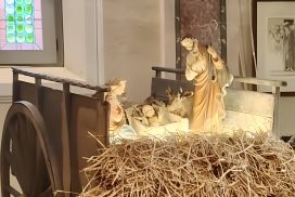 Guanzate, il presepe sul carro