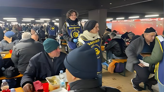 Un’occasione che scalderà il tuo cuore: “Dona un pasto caldo alle persone senza dimora!”