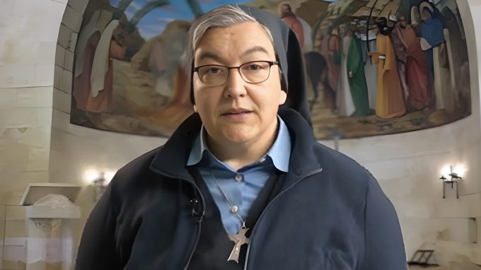 Lunedì 5 gennaio 2026 | suor Raffaella Acerbi commenta il Vangelo del giorno