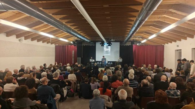 Mese della Pace: sei serate a Erba