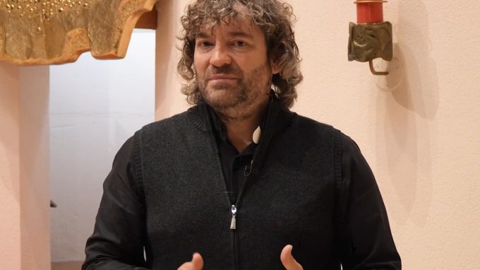 Venerdì 2 gennaio 2026 | don Alessandro Noseda commenta il Vangelo del giorno