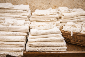 All'Opera Cardinal Ferrari torna “Vintage all'Opera”, speciale Fiera del Bianco per la raccolta fondi emergenza freddo