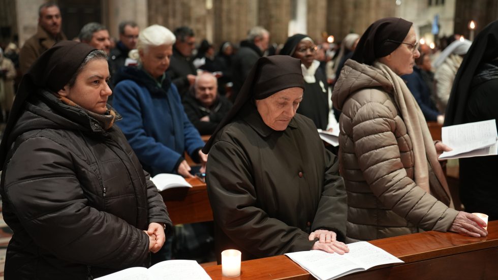 Consacrate in Duomo (foto Andrea Cherchi)