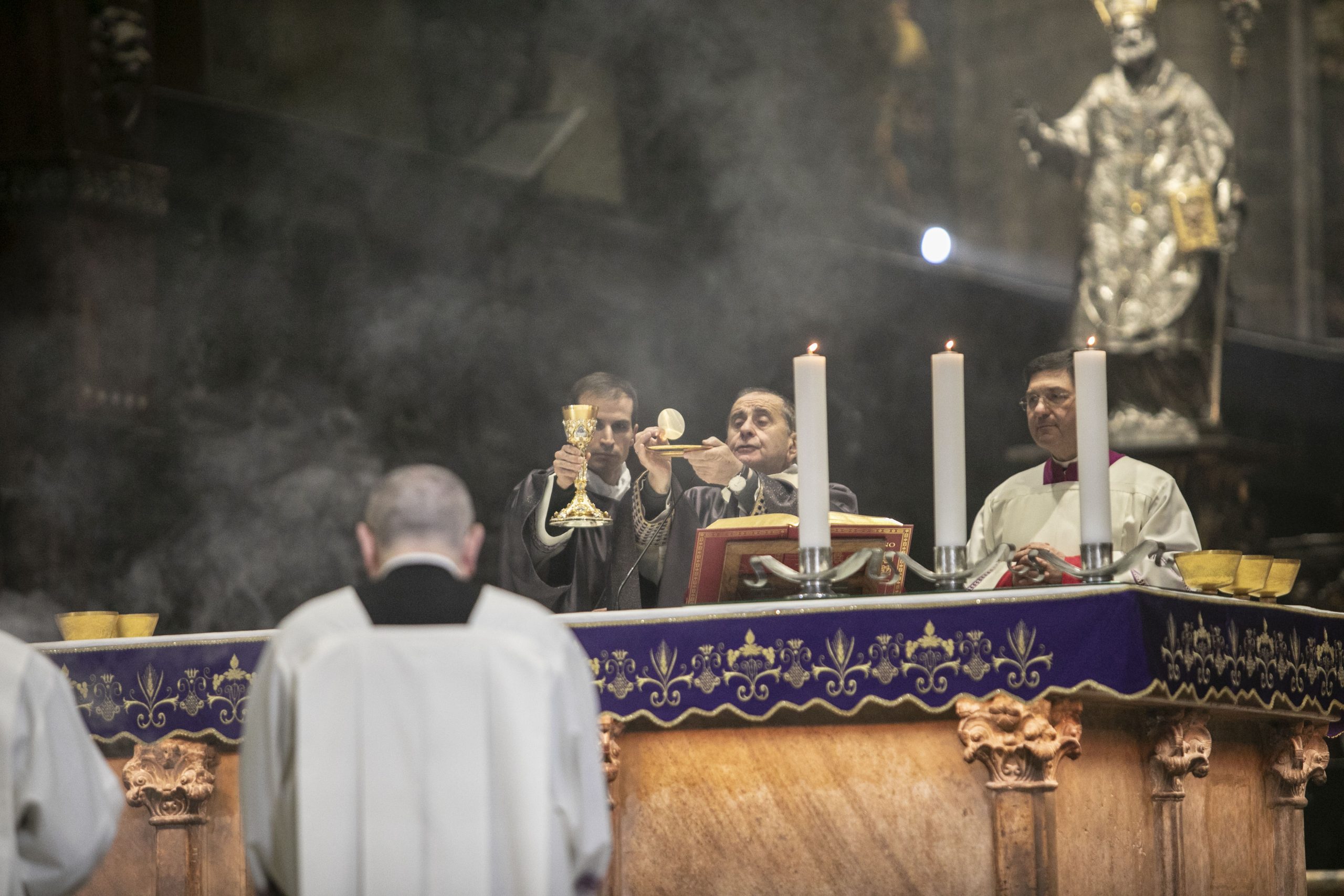 L'elevazione Quaresima 2026 (Agenzia Fotogramma)