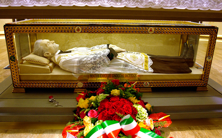 Urna beato don Gnocchi santuario Urna beato don Gnocchi santuario