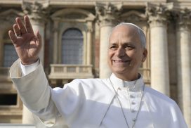 L'impegno per una «pace disarmata» e le sfide all'umano nell'era dell'intelligenza artificiale