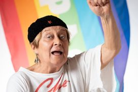 A San Donato Milanese la mostra fotografica “L’età in fiore” di Pier e Sara Spimpolo