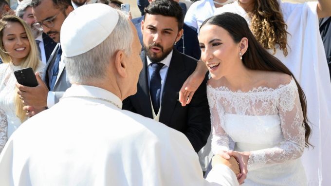 Il Papa convoca un summit di Vescovi sulla famiglia