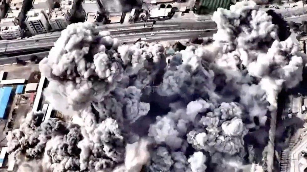 Bombe su Teheran (foto Vatican News)