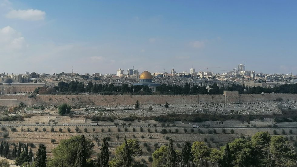 Patriarcato e Custodia: «Garantito l’accesso per la Settimana Santa»