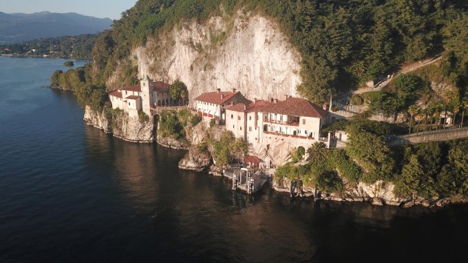 Il 25 aprile all’Eremo di Santa Caterina del Sasso visite guidate e pic-nic