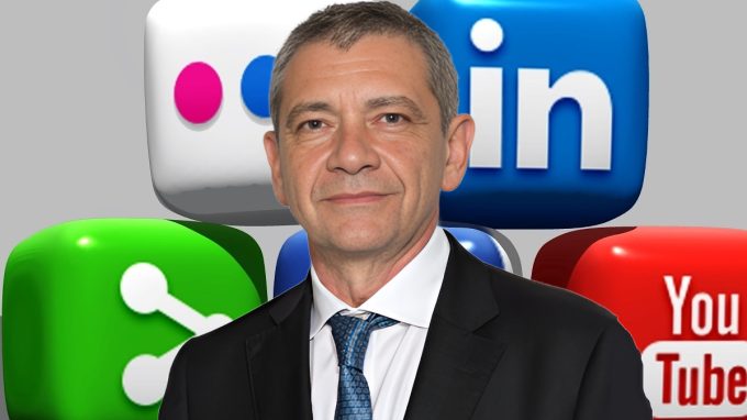 Social e nomofobia: quando lo smartphone diventa una prigione senza sbarre