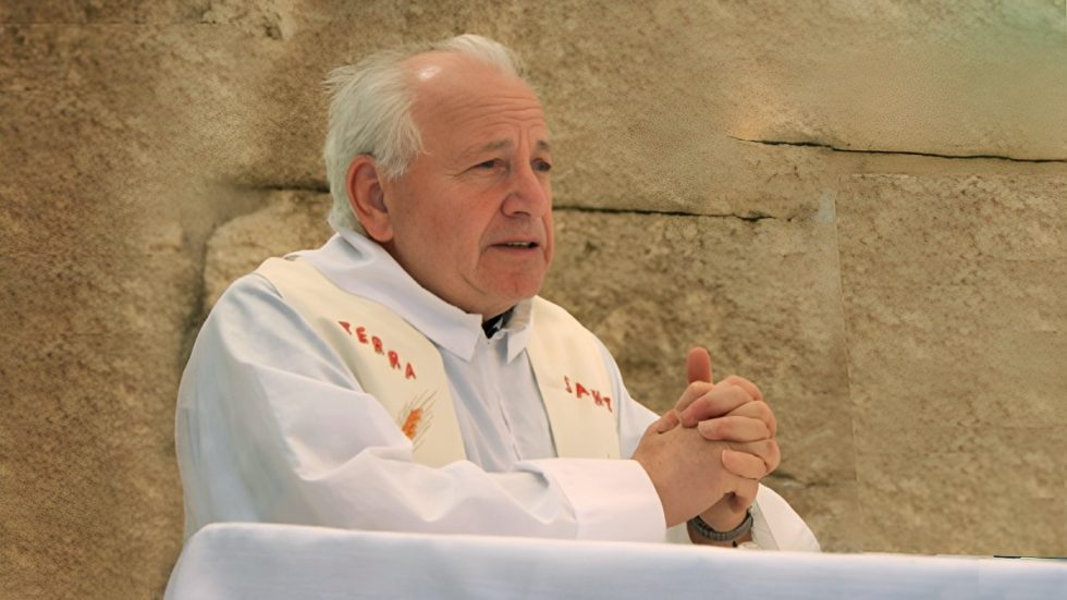 Milano, Messa dalle Marcelline per gli 80 anni di don Luigi Galli