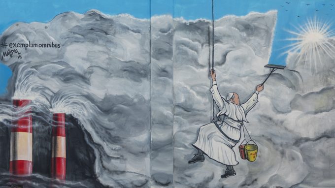 Murale papa Francesco Stefano Dal Pozzolo  Contrasto