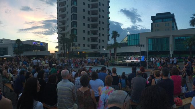 Un momento di festa alle ‘Torri bianche’ di Vimercate – foto Pastorale Giovanile di Vimercate e Burago _del 2017_