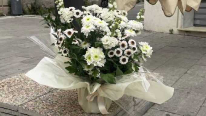 Il Vescovo di Massa dopo l’aggressione mortale: «Cosa trasmettiamo alle nuove generazioni?»