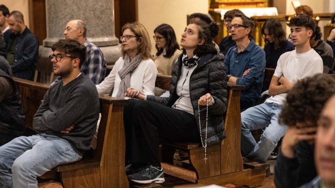 «Giovani, fate della vostra vita una vocazione a servire la pace»