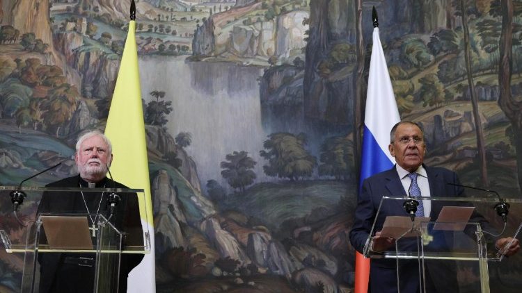 Gallagher a Mosca: la guerra in Ucraina deve finire