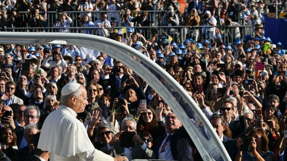 Leone XIV in Francia: cristiani in uscita, compagni di viaggio di chi è ferito e solo