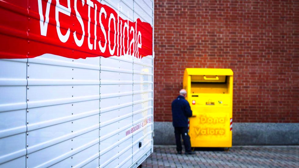 Così la “fast fashion” ostacola il recupero dei rifiuti tessili
