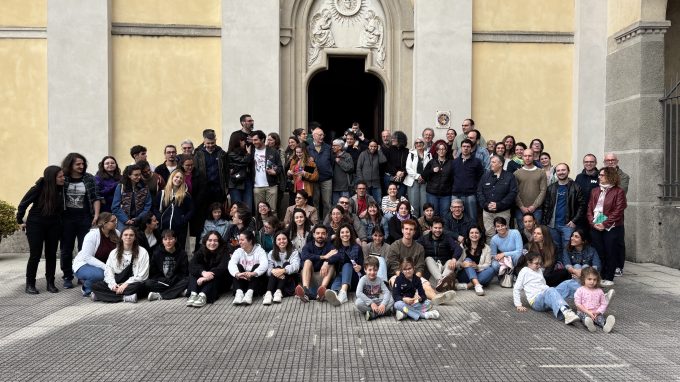 Giovani, 10 parole per scoprire il tesoro della Bibbia